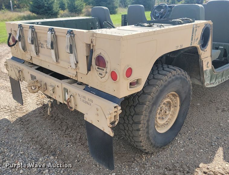 image for item JW9696 2008 Am General HMMWV M1114 Humvee  SUV