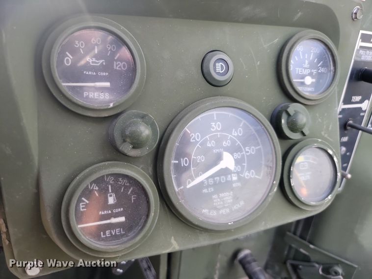 image for item JW9696 2008 Am General HMMWV M1114 Humvee  SUV