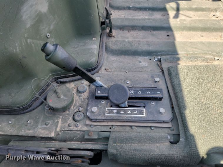 image for item JW9696 2008 Am General HMMWV M1114 Humvee  SUV