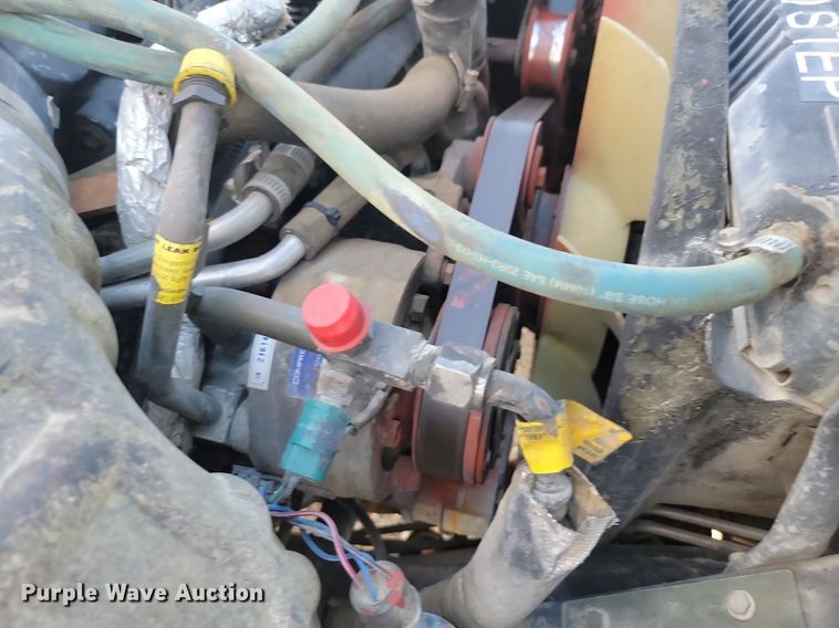 image for item JW9696 2008 Am General HMMWV M1114 Humvee  SUV