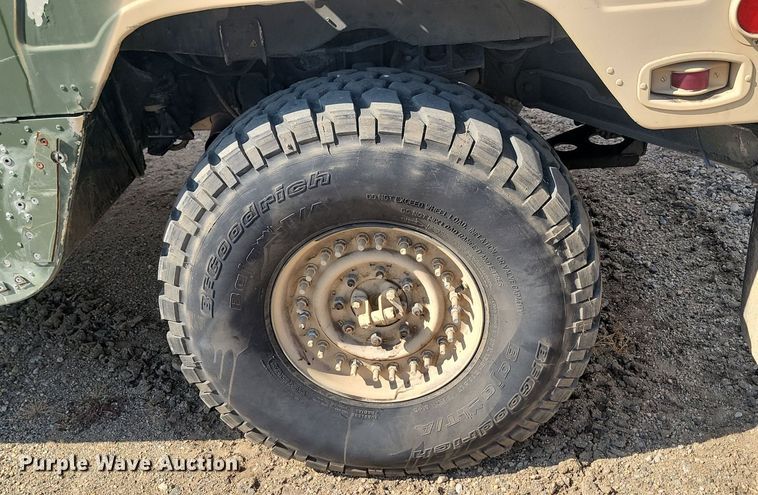 image for item JW9696 2008 Am General HMMWV M1114 Humvee  SUV