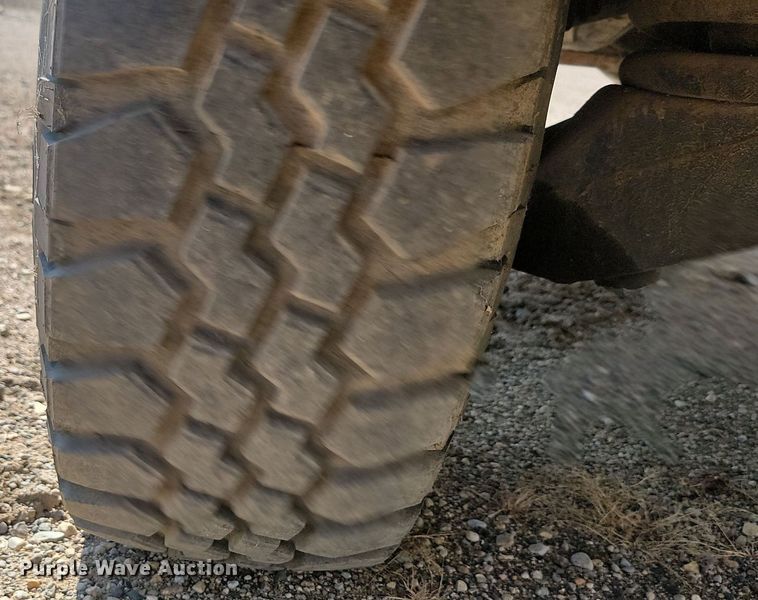 image for item JW9696 2008 Am General HMMWV M1114 Humvee  SUV