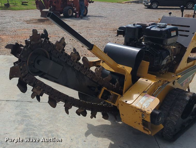 image for item KB9384 2016 Vermeer RTX130  trencher