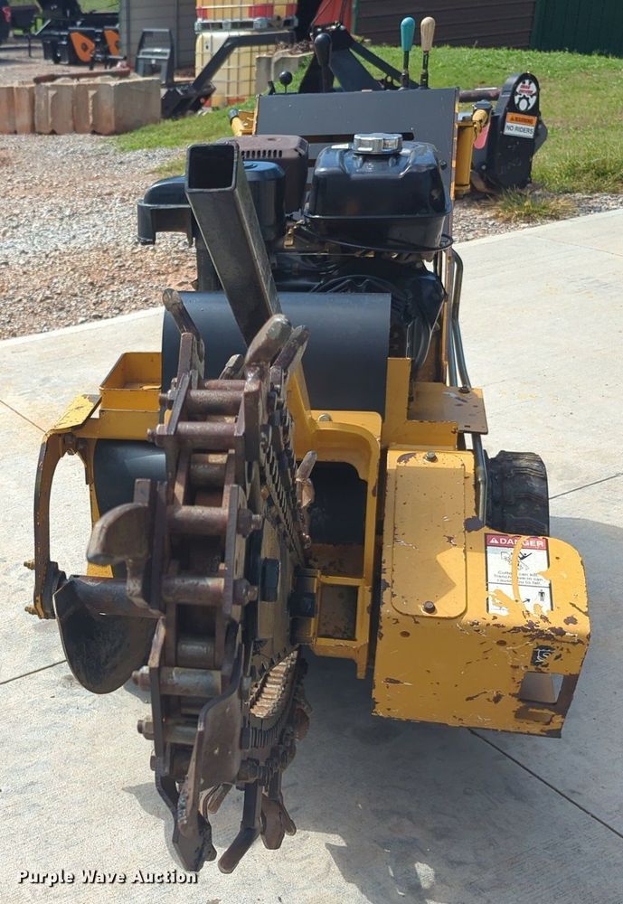 image for item KB9384 2016 Vermeer RTX130  trencher