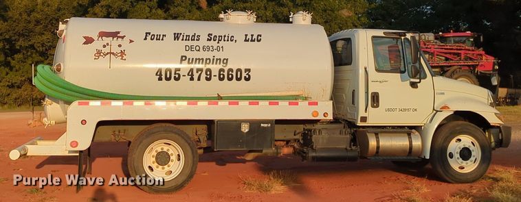 image for item KB9391 2012 International 4300  vacuum truck