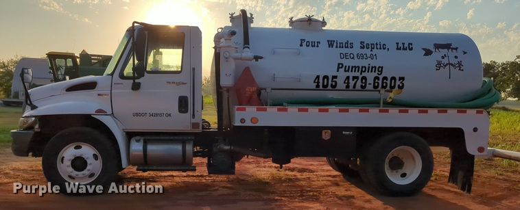 image for item KB9391 2012 International 4300  vacuum truck