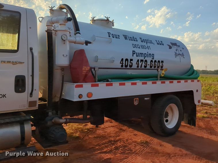 image for item KB9391 2012 International 4300  vacuum truck