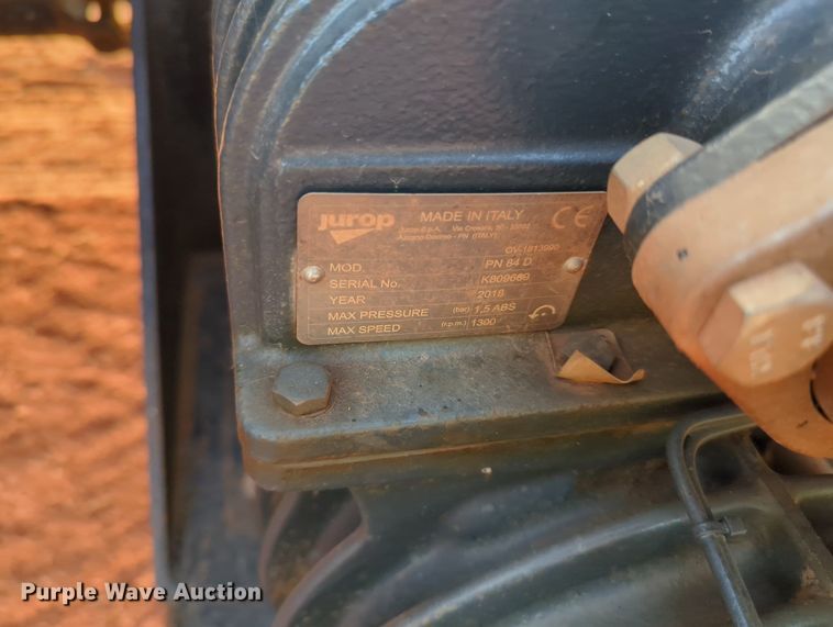 image for item KB9391 2012 International 4300  vacuum truck