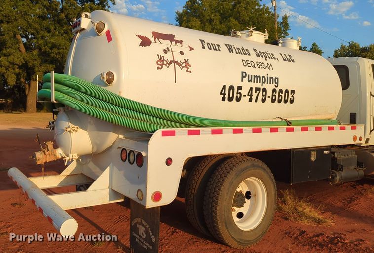 image for item KB9391 2012 International 4300  vacuum truck