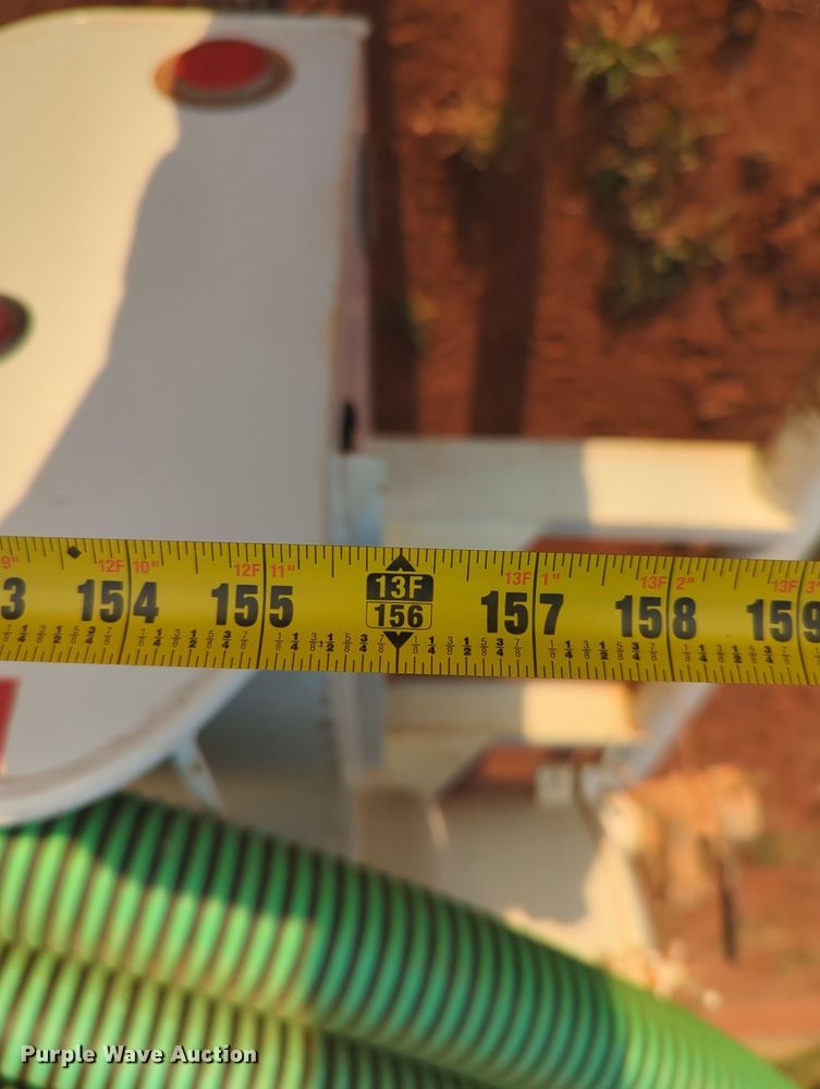 image for item KB9391 2012 International 4300  vacuum truck