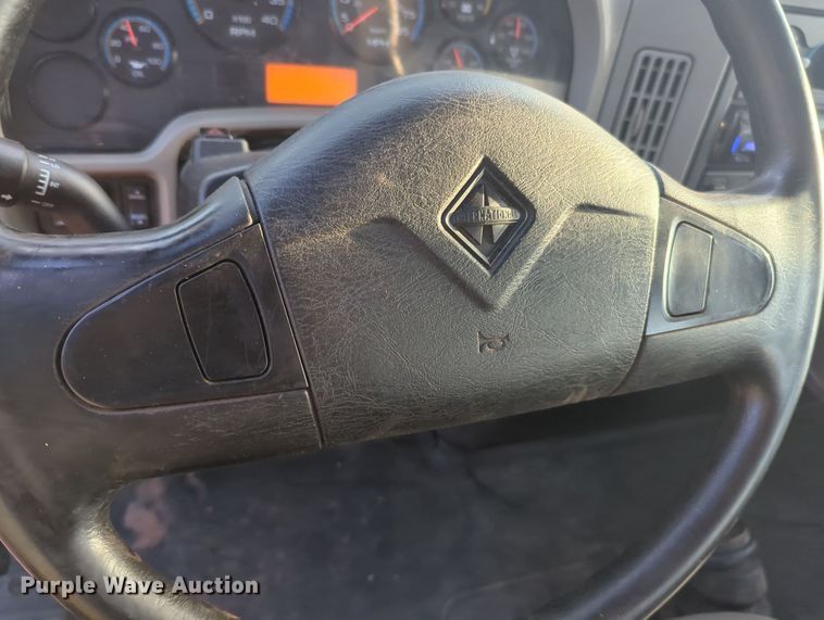 image for item KB9391 2012 International 4300  vacuum truck