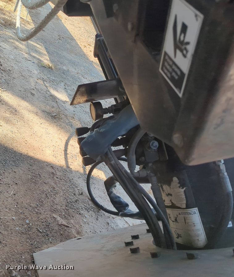 image for item KB9396 2011 Cleasby FBR-6-41  shingle conveyer