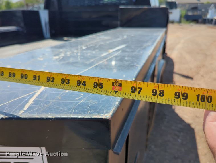 image for item KB9403 2018 Dodge Ram 3500HD  Crew Cab flatbed pickup truck