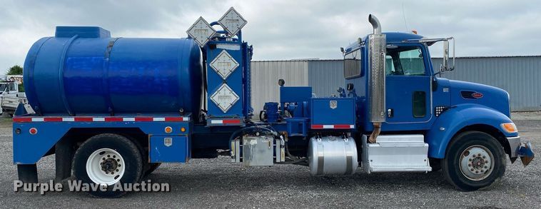 image for item KB9432 2013 Peterbilt PB337  fuel truck