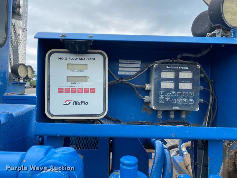 image for item KB9432 2013 Peterbilt PB337  fuel truck