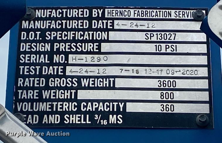 image for item KB9432 2013 Peterbilt PB337  fuel truck