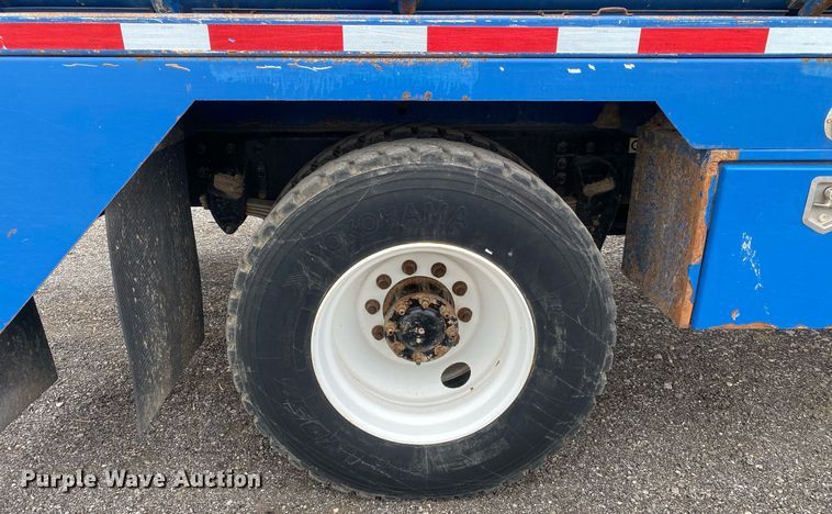 image for item KB9432 2013 Peterbilt PB337  fuel truck