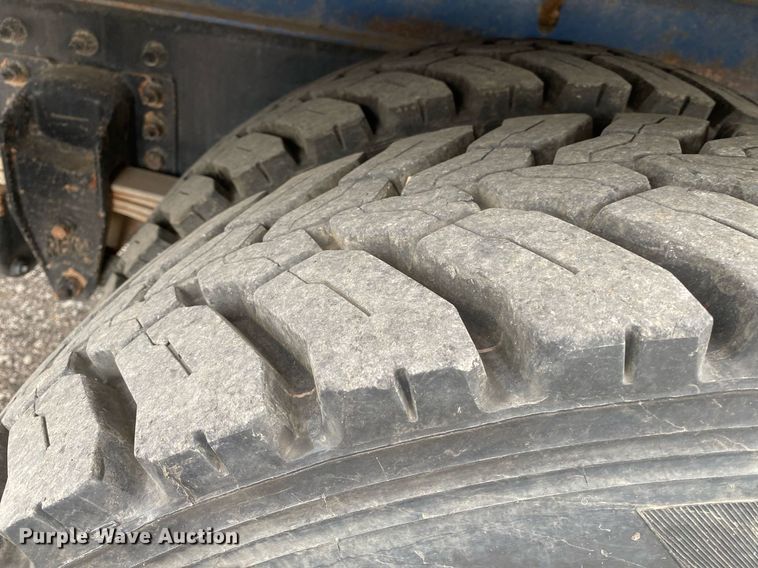 image for item KB9432 2013 Peterbilt PB337  fuel truck