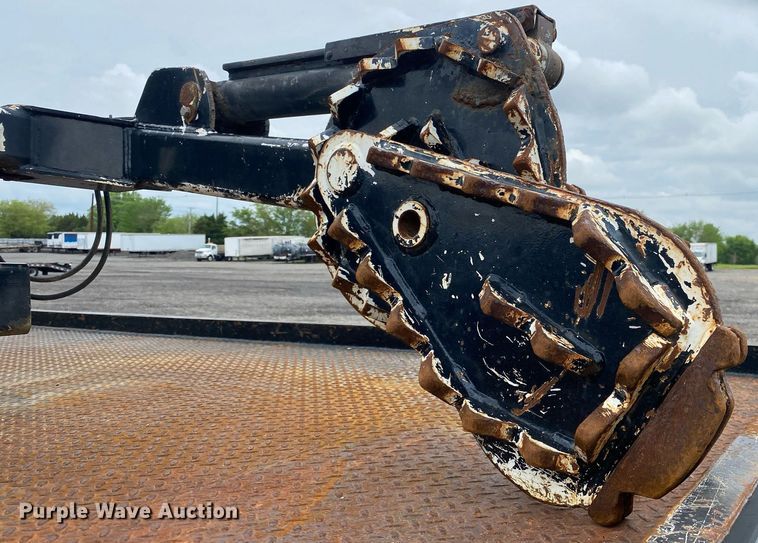 image for item KB9453 2008 International 4400  tire service truck