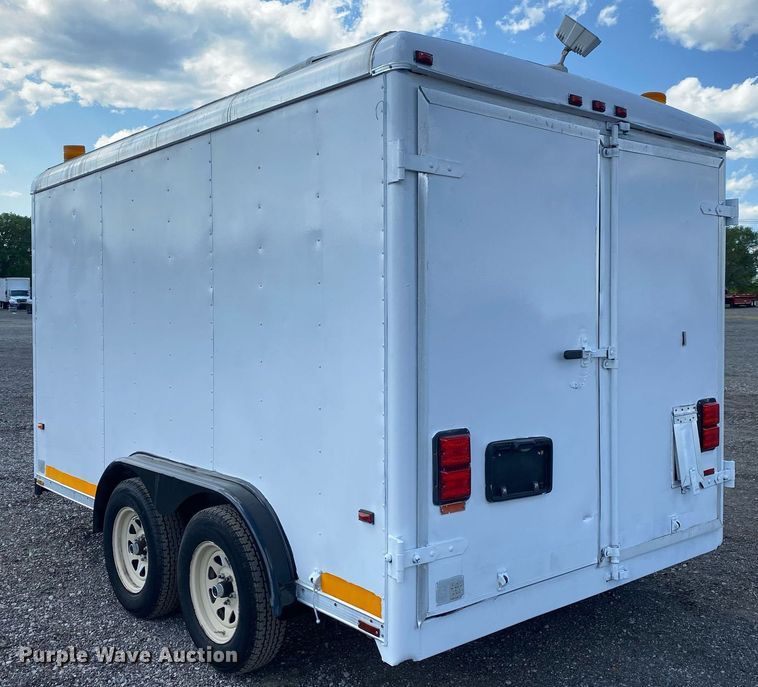 image for item KB9461 1994 Wells Cargo  enclosed cargo trailer