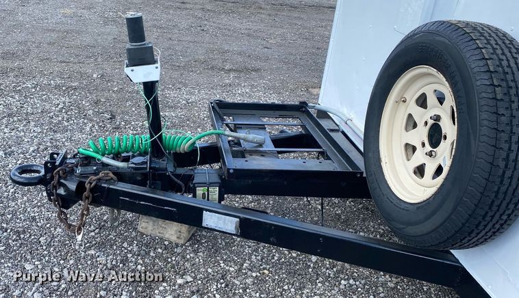 image for item KB9461 1994 Wells Cargo  enclosed cargo trailer