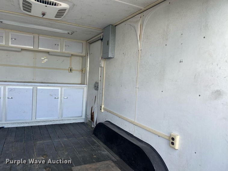 image for item KB9461 1994 Wells Cargo  enclosed cargo trailer