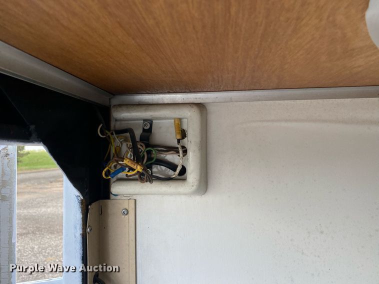 image for item KB9461 1994 Wells Cargo  enclosed cargo trailer