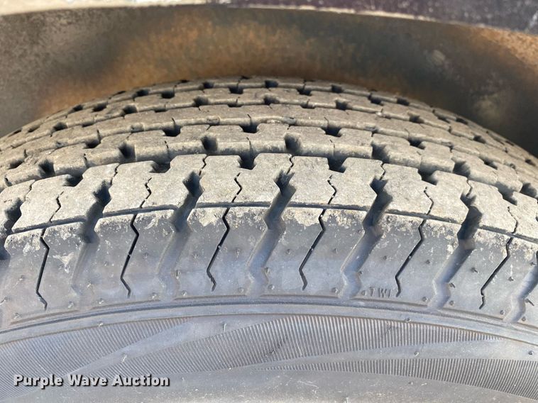 image for item KB9461 1994 Wells Cargo  enclosed cargo trailer