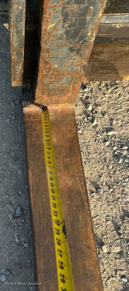 image for item KH9467 Mitsubishi FD150A  forklift