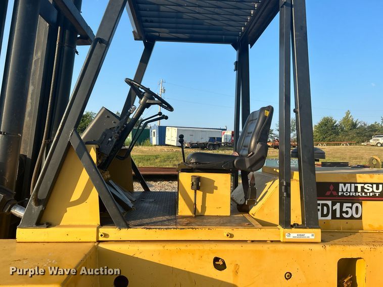 image for item KH9467 Mitsubishi FD150A  forklift