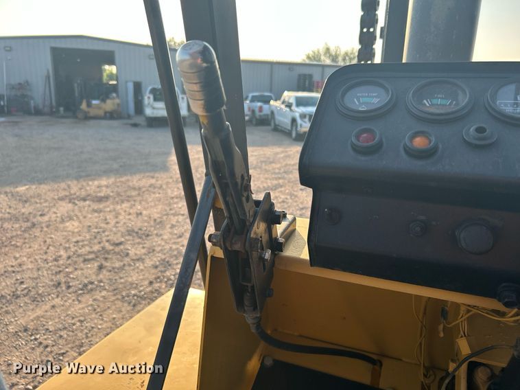 image for item KH9467 Mitsubishi FD150A  forklift