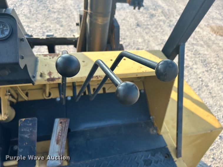 image for item KH9467 Mitsubishi FD150A  forklift