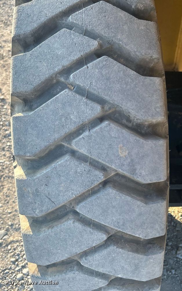 image for item KH9467 Mitsubishi FD150A  forklift