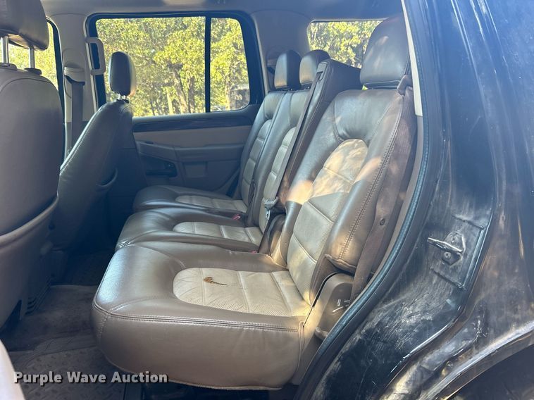 image for item KH9471 2003 Ford Explorer SUV