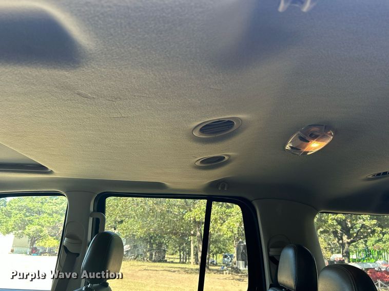 image for item KH9471 2003 Ford Explorer SUV