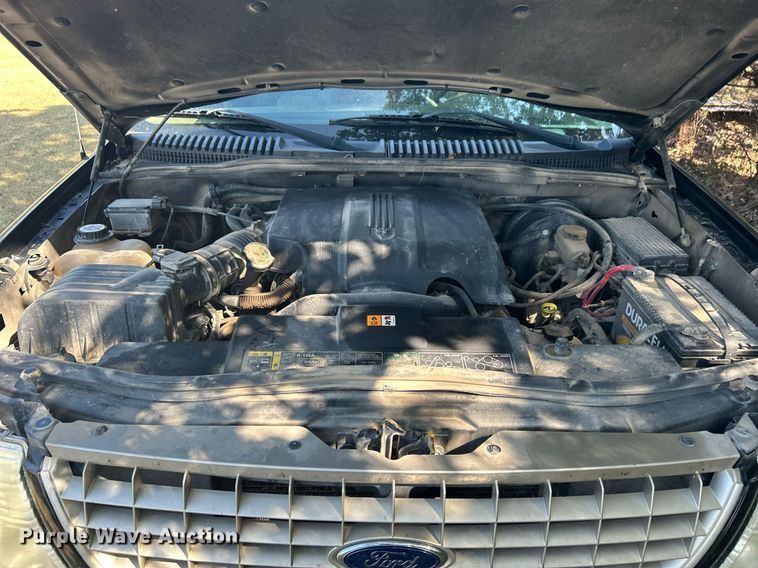 image for item KH9471 2003 Ford Explorer SUV