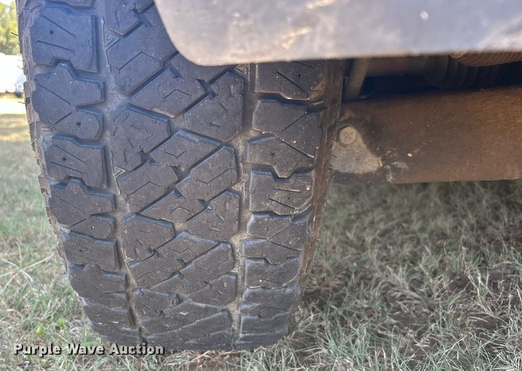 image for item KH9471 2003 Ford Explorer SUV