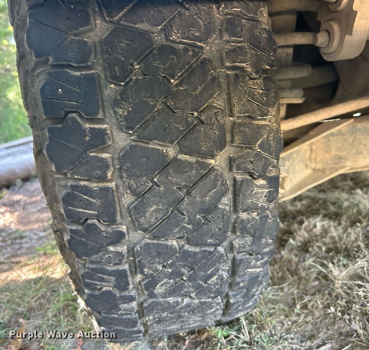 image for item KH9471 2003 Ford Explorer SUV