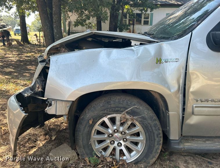 image for item KH9472 2010 GMC Yukon  SUV