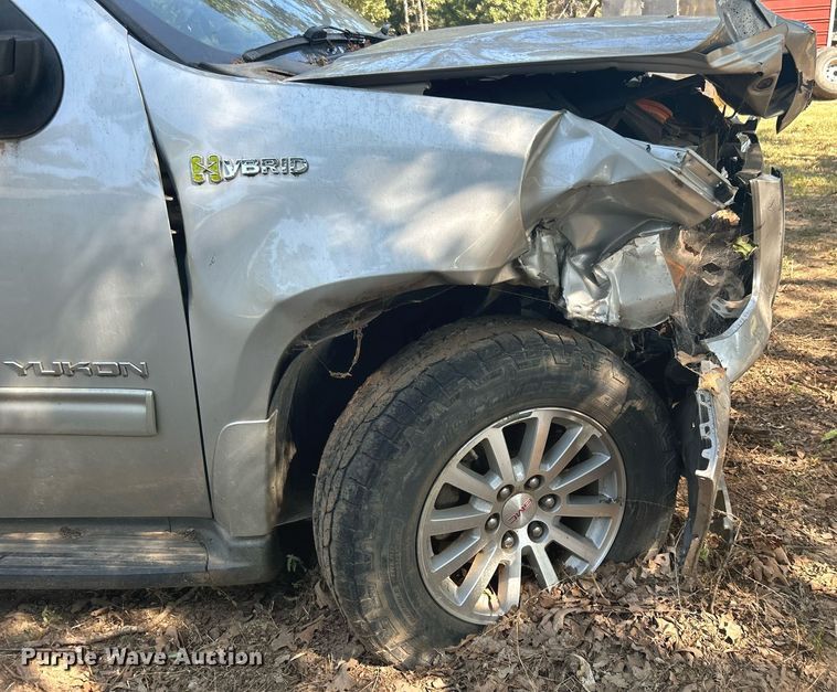 image for item KH9472 2010 GMC Yukon  SUV