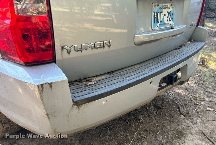 image for item KH9472 2010 GMC Yukon  SUV