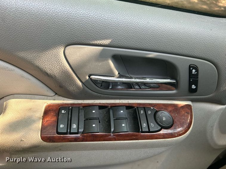 image for item KH9472 2010 GMC Yukon  SUV