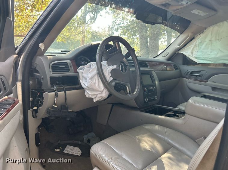 image for item KH9472 2010 GMC Yukon  SUV