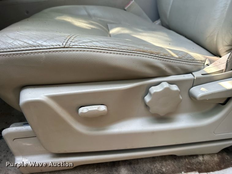 image for item KH9472 2010 GMC Yukon  SUV