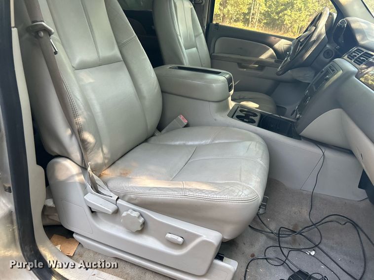 image for item KH9472 2010 GMC Yukon  SUV