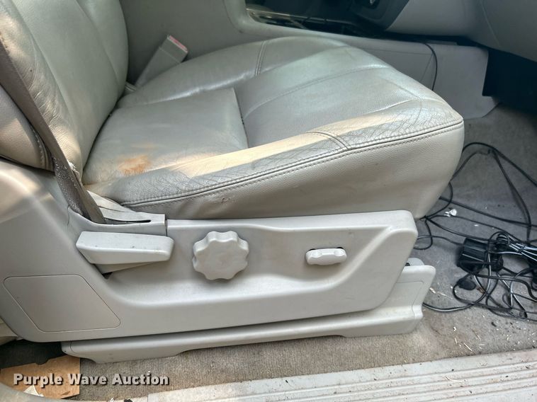 image for item KH9472 2010 GMC Yukon  SUV