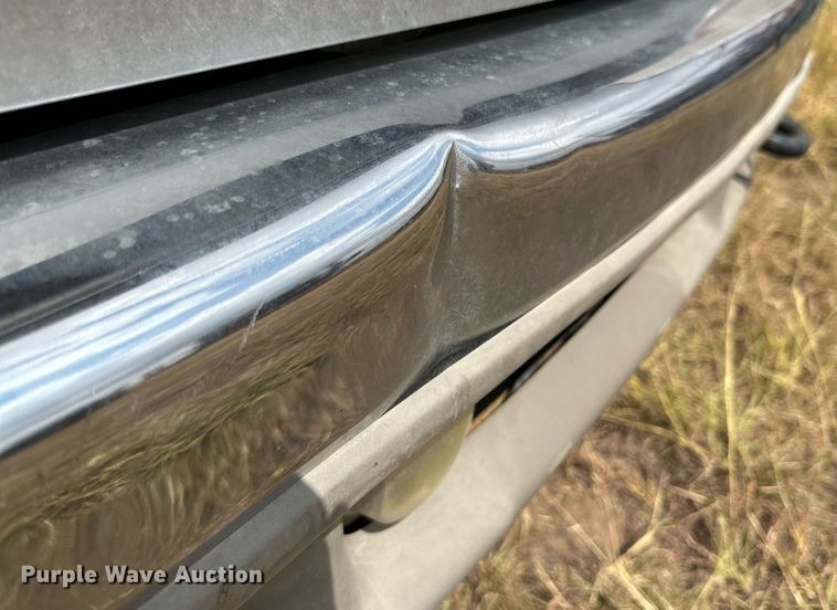 image for item KM9800 2004 Ford  F250 Super Duty Lariat King Ranch Crew Cab pickup truck