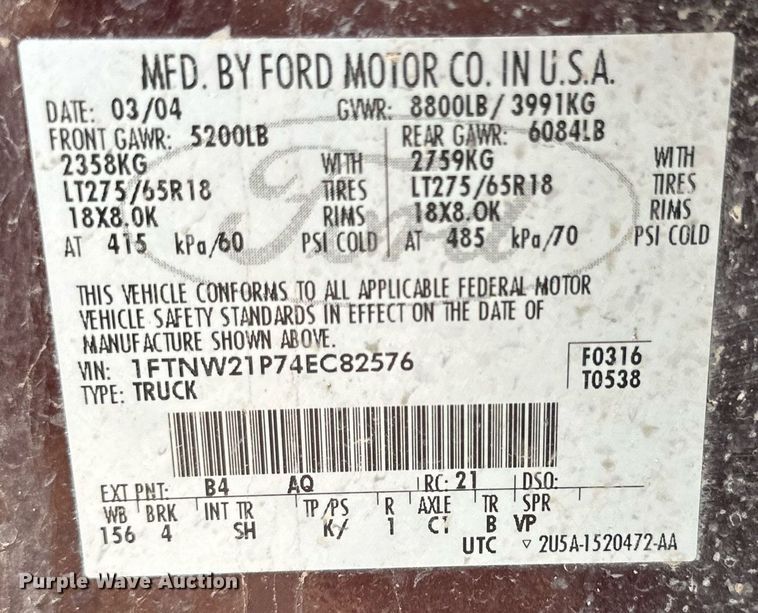 image for item KM9800 2004 Ford  F250 Super Duty Lariat King Ranch Crew Cab pickup truck