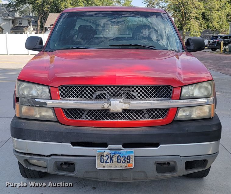 image for item KS9257 2003 Chevrolet Silverado 2500HD  Ext. Cab pickup truck