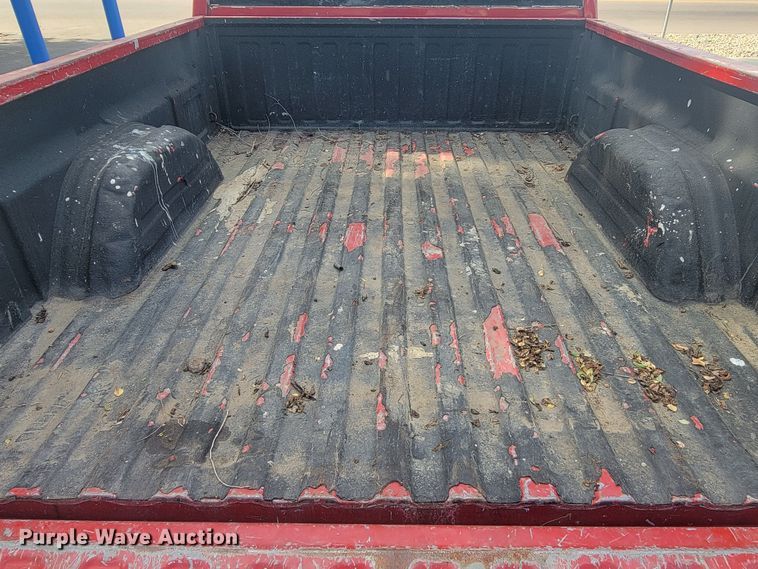 image for item KS9257 2003 Chevrolet Silverado 2500HD  Ext. Cab pickup truck